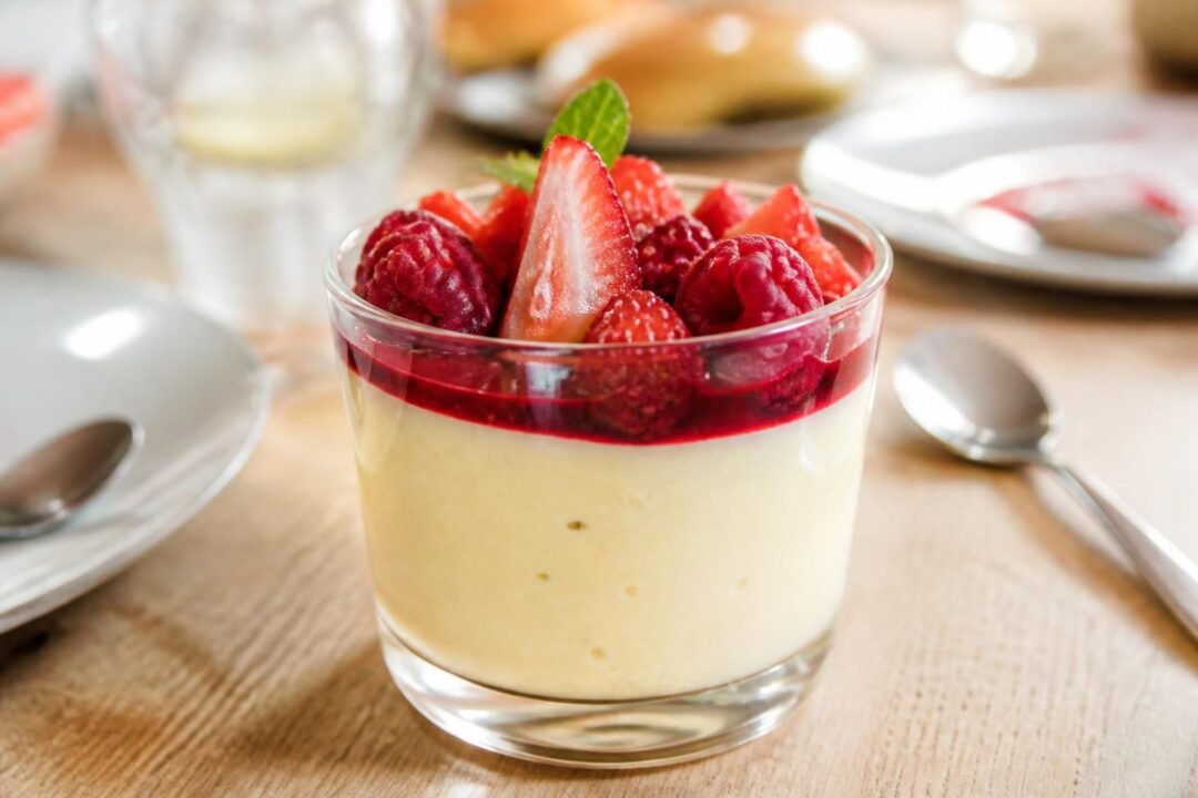 découvrez ce dessert express sans cuisson, parfait pour sauver la fin de repas en toute simplicité et rapidité.